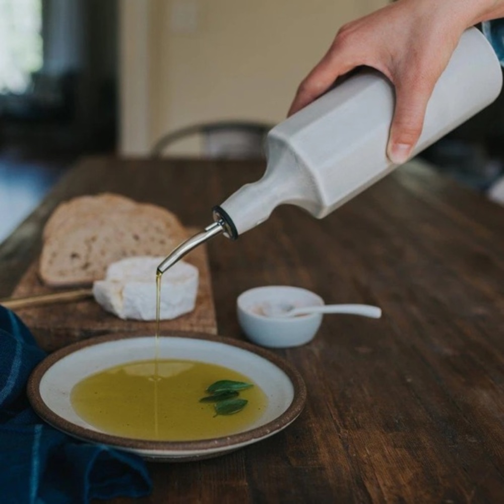 The Bright Angle Elixir Olive Oil Bottle in White - Picture 4 of 5